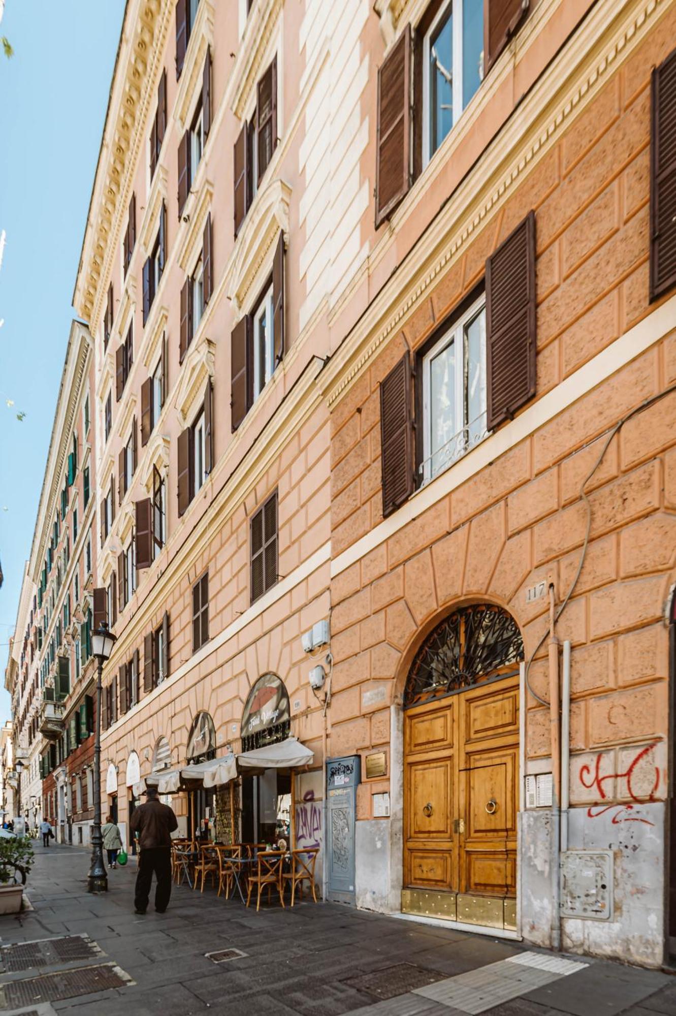 Colosseo Cozy Rooms B&B Rome Exterior photo